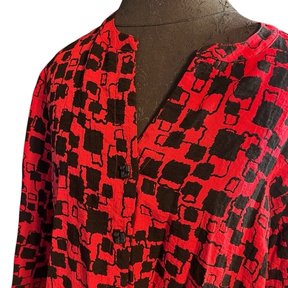 Habitat Black Red Geometric Tunic Buttons Medium - Picture 3 of 13